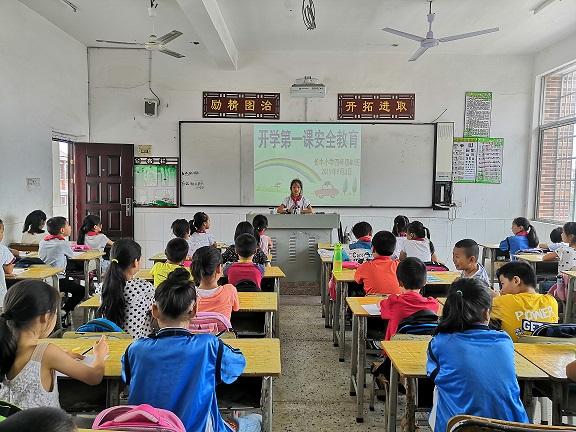 长丰县小学创新项目，塑造未来领袖，引领教育新篇章